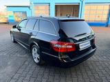 Mercedes-Benz E 250 T-Modell CDI BlueEfficiency Avantgarde - mit Diesel-Antrieb: Kombi, Automatik