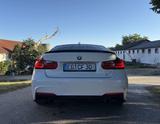 BMW 335i  - BMW 335: Limousine