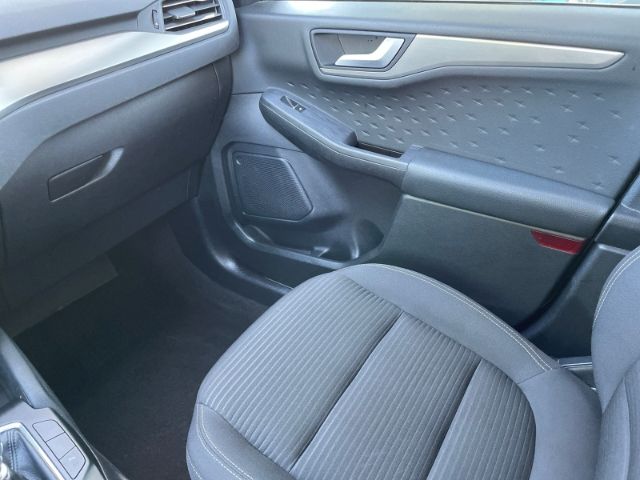 Fahrzeugabbildung Ford Kuga 1.5 EcoBlue Titanium Navi, Sitzheizung, Ein