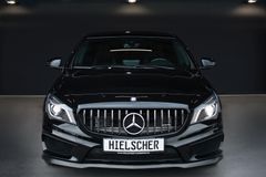 MERCEDES-BENZ CLA 45 AMG 4Matic*Bi-Xenon*Kamera*Navi*18"*