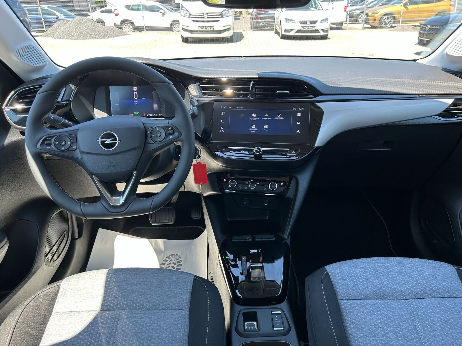 Fahrzeugabbildung Opel Corsa elektro°50 kWh°SOH 100%°LED°1.Hand°