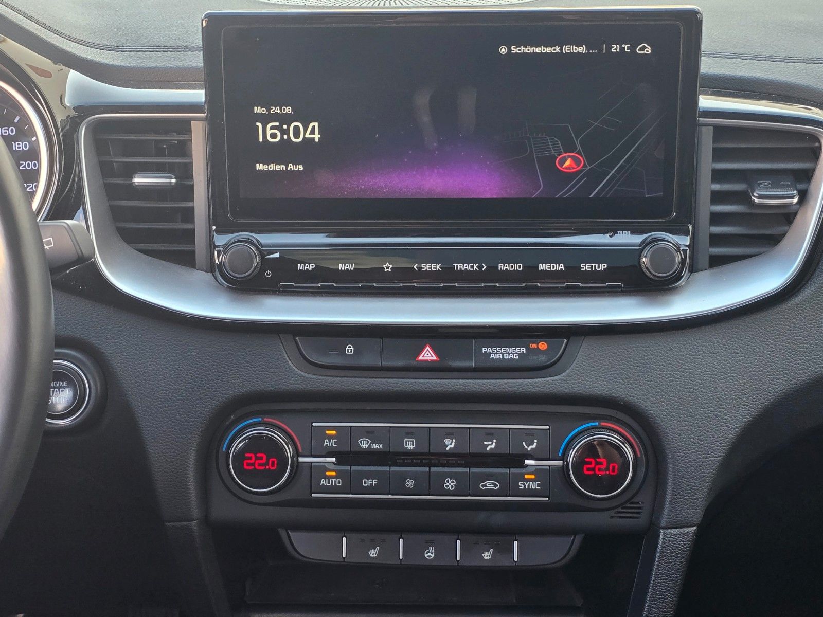 Fahrzeugabbildung Kia Ceed Sportswagon 1.5 T-GDI DCT Spirit Glasdach