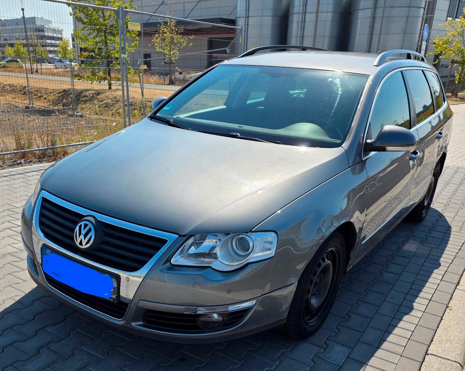 Volkswagen Passat 2006 — вигляд ззаду