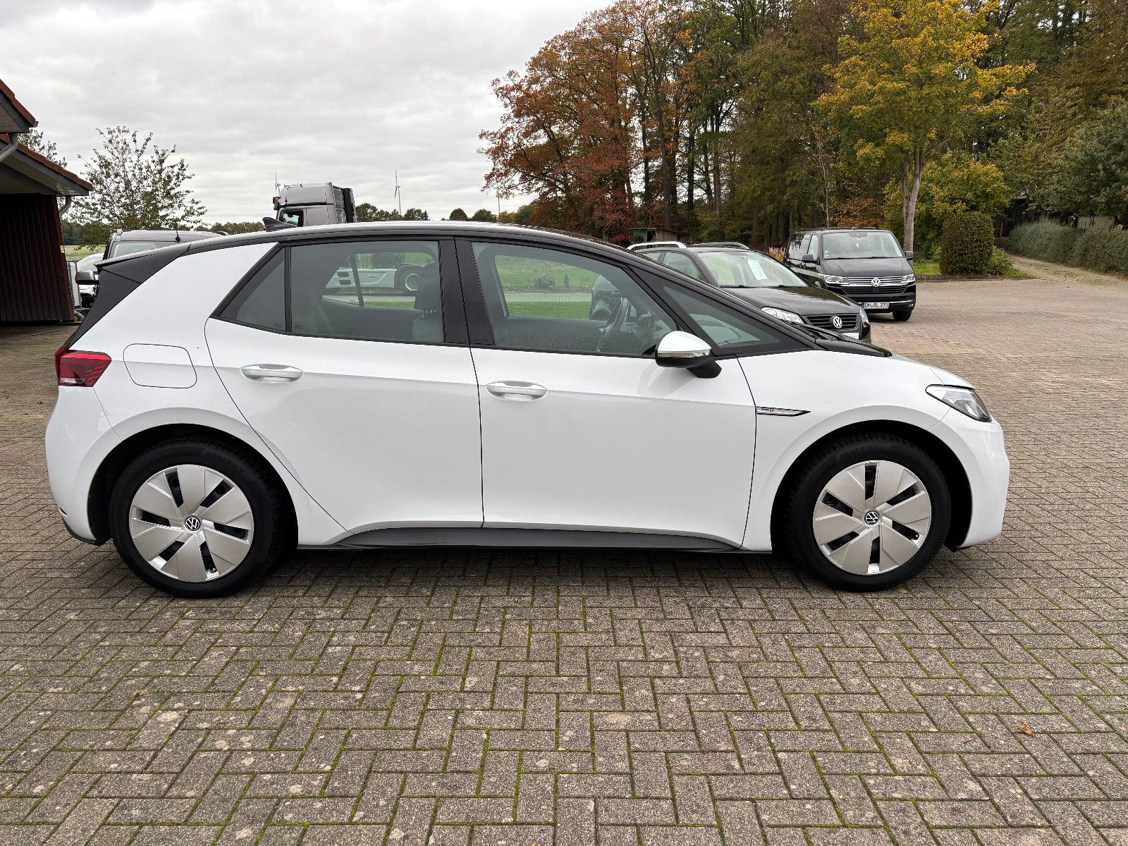 Volkswagen ID.3 PRO PERFORMANCE 150 kW LED/SITZH./LENKRADH. imagem 3