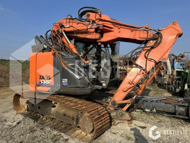 Hitachi ZAXIS 135 US