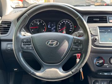 Hyundai i20 1.0 T-GDI Kilmaanlage Rückfahrkamera
