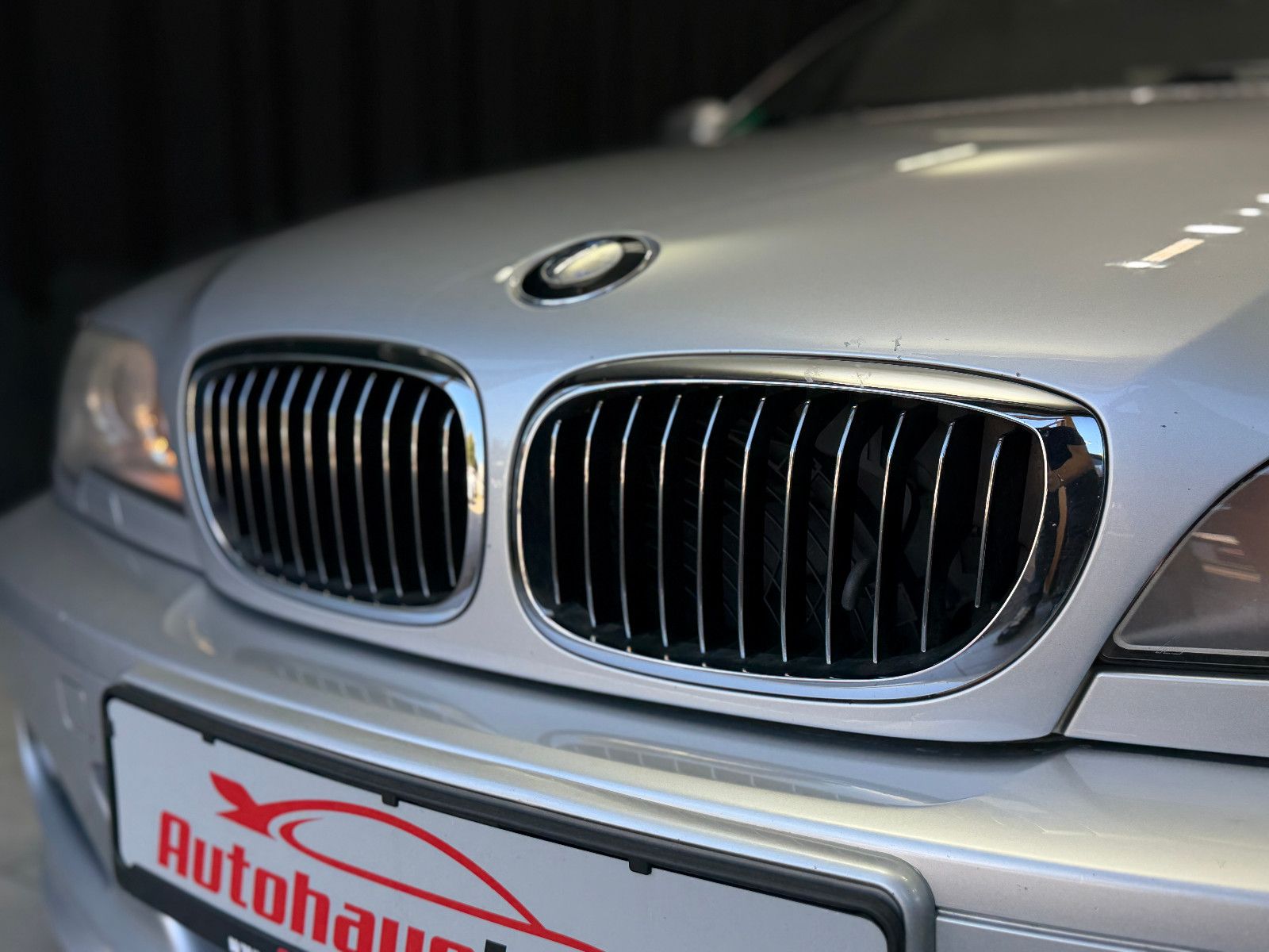 Fahrzeugabbildung BMW 330Ci|M-PAKET 2|HIFI|PDC|NAVI|LCI
