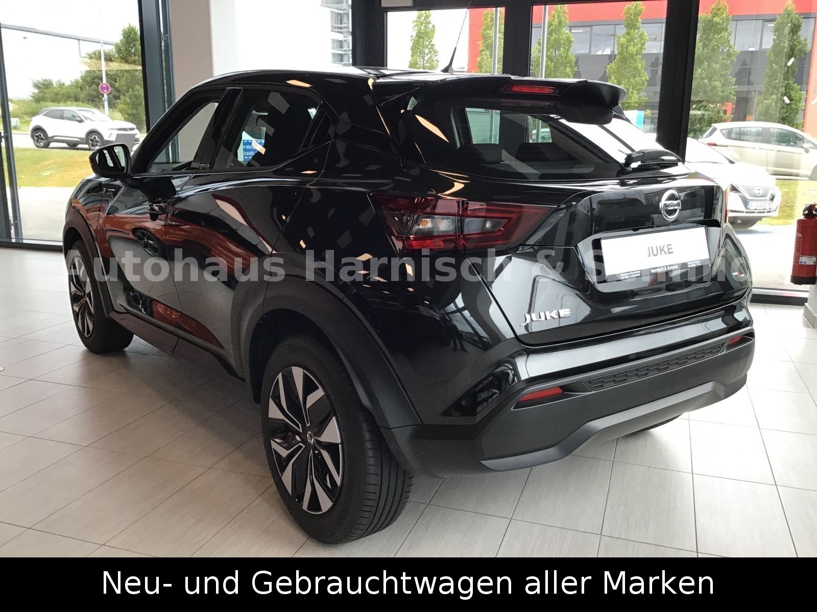 Fahrzeugabbildung Nissan Juke 1.0 DIG-T Schaltgetriebe - Acenta - Navi