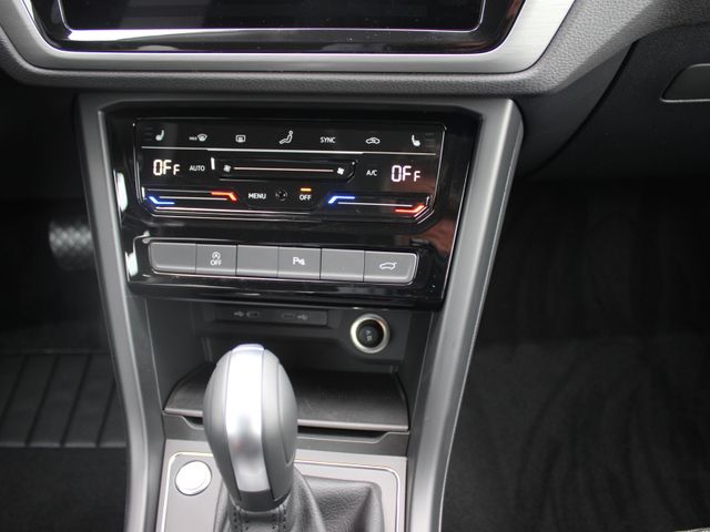 Touran 1.5 TSI DSG*Navi*el.Heckkl.*5J.Garantie