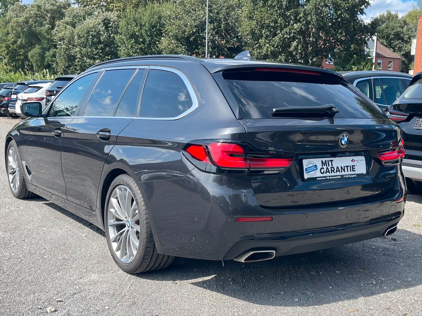 BMW 530d KAMERA Sportsitze M-Sportfahrwerk HiFi imagem 3