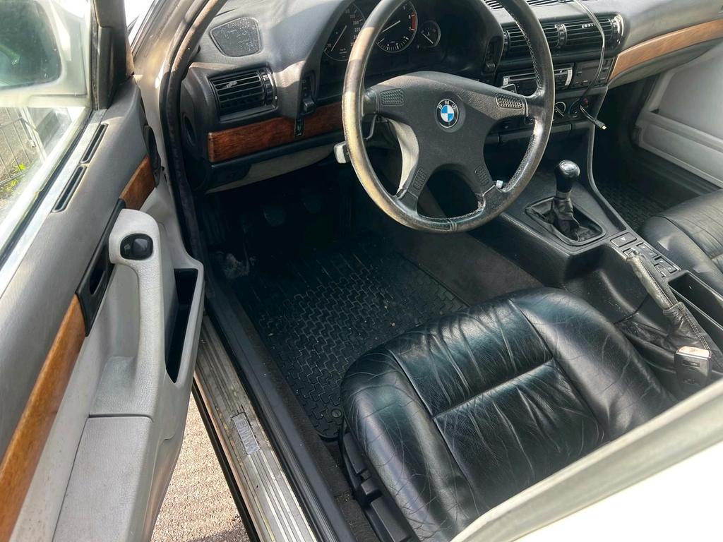 BMW 730
