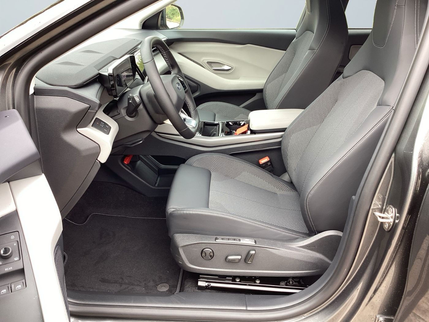Ford Explorer - Bild 7