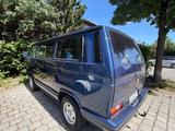 Volkswagen T3 Multivan LLE 1994 - blaue Volkswagen T3 Multivan