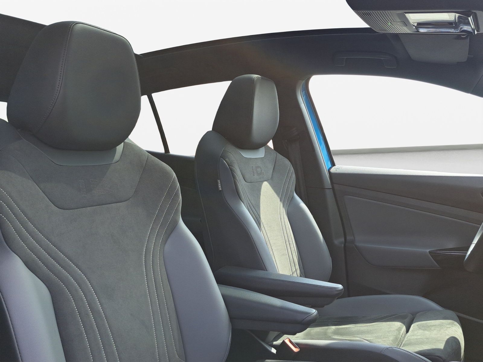 Volkswagen ID.5 Pro RFK Matrix Navi DAB AHK HuD Pano H&K foto 4