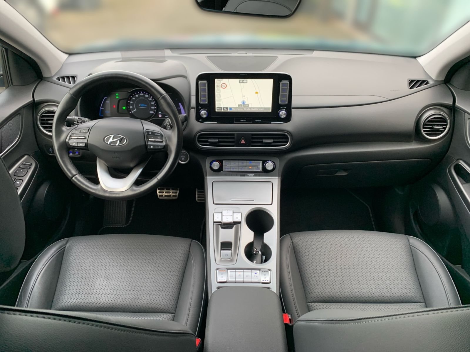 Fahrzeugabbildung Hyundai KONA Premium Elektro 64 kWh Navi LED 1Hd