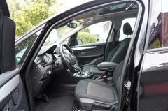 Fahrzeugabbildung BMW 218i Gran Tourer Advantage Pano Kam 7Sitzer SHZ!