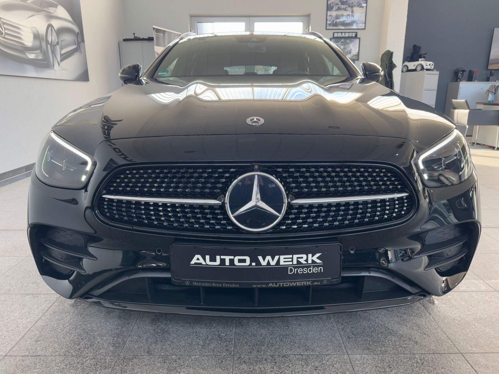 Mercedes-Benz E 200 T d AMG EXCLUSIVE STANDH 360°KAMERA SHZ foto 10