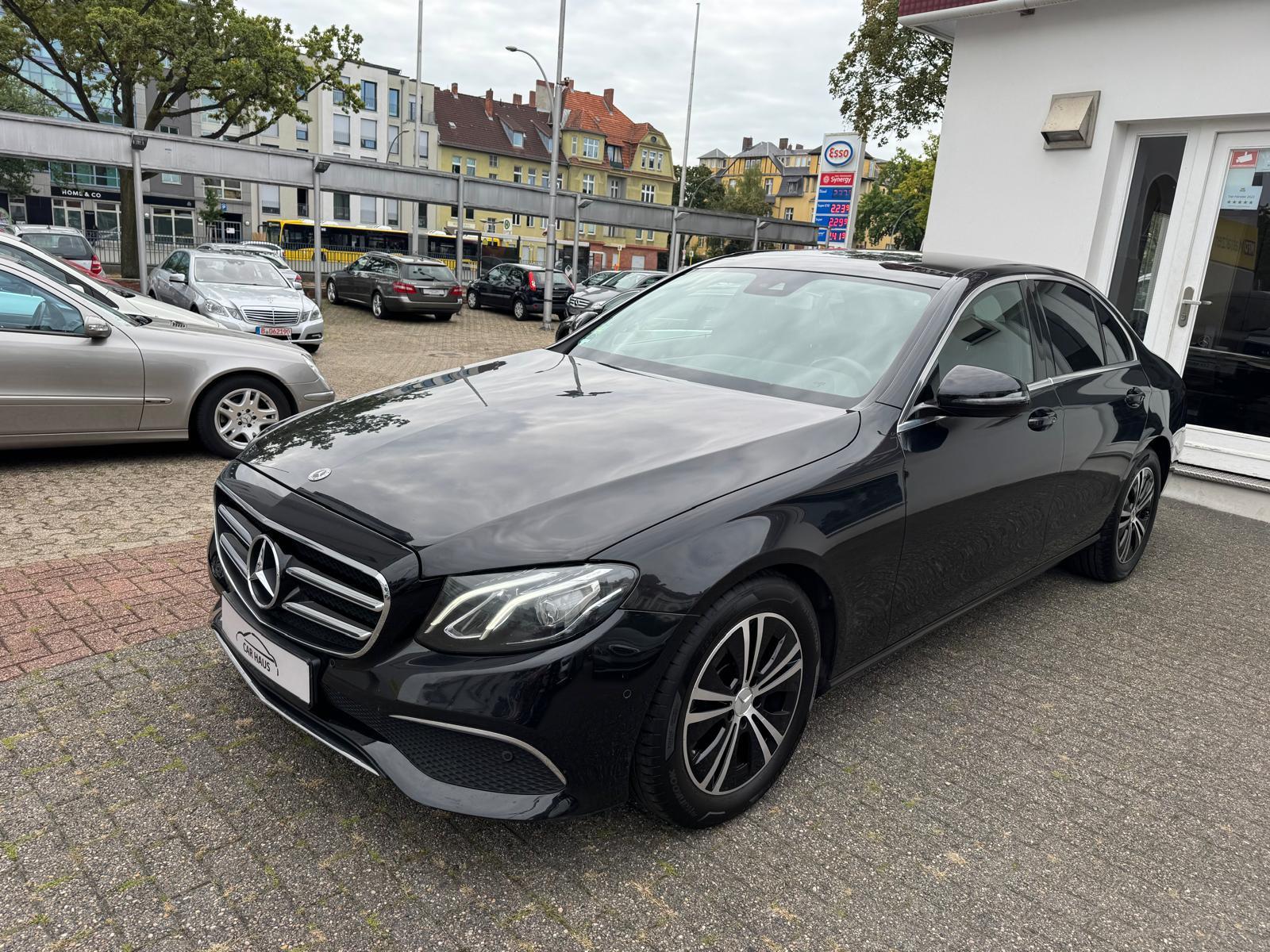 Mercedes-Benz E 220 d 9G-Tronic Avantgarde*Pano*Widescreen*