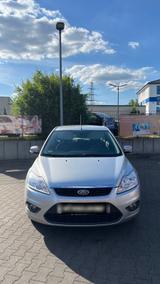 Ford Focus 1.6 Benzin 2009 Model mit Klima... - Ford Model b Gebrauchtwagen