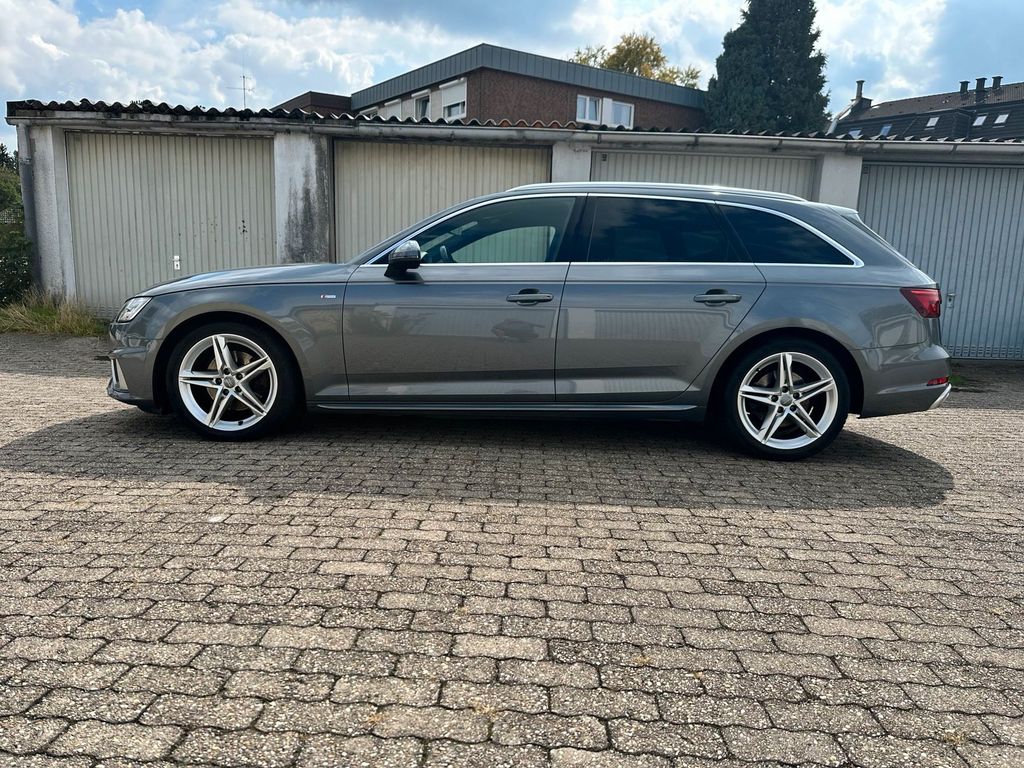 Image of Audi A4