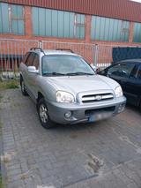 Hyundai Santa Fe - Hyundai SANTA FE mit LPG-Antrieb: Geländewagen