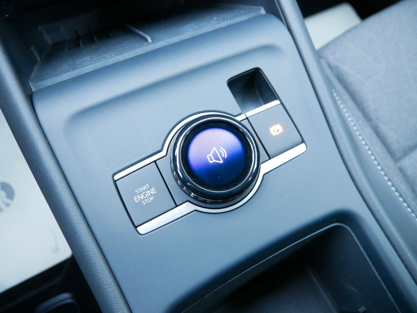 Fahrzeugabbildung Volkswagen Tayron 2.0 4Motion NEU64T 7-Sitzer Matrix AHK DC