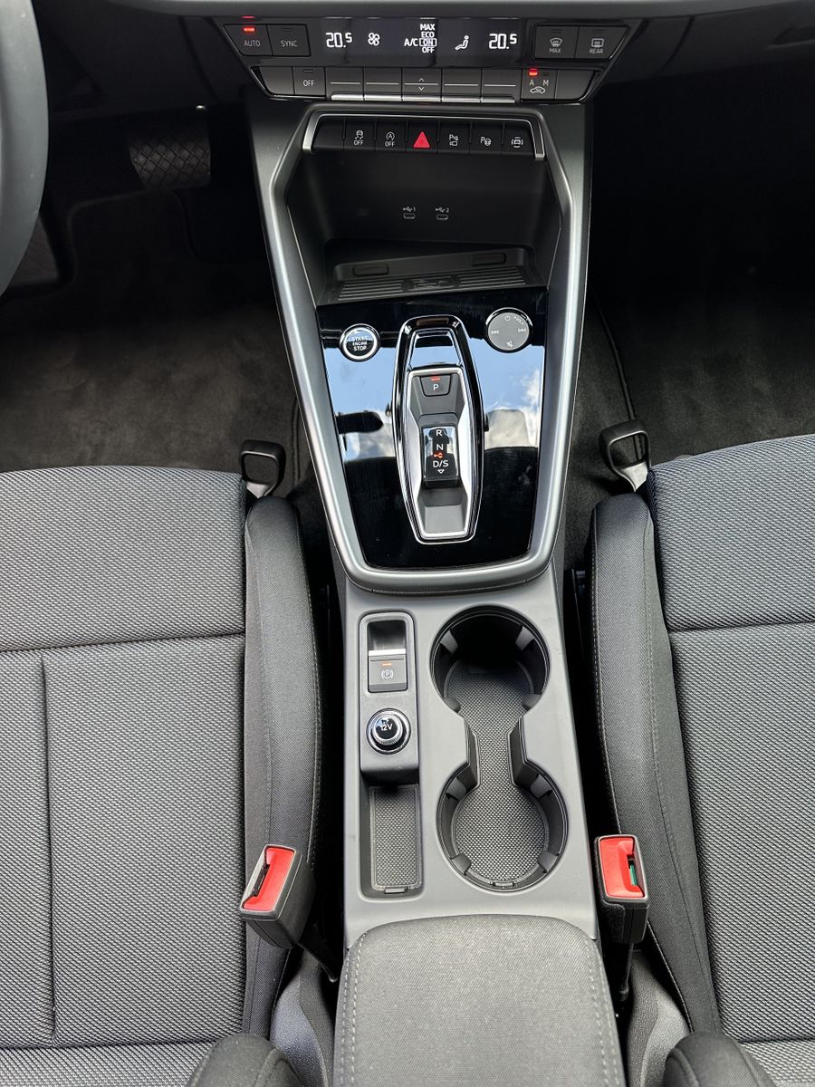 Fahrzeugabbildung Audi A3 35 TFSI allstreet NAV+LED+SONOS+17ZO+ACC+1HD