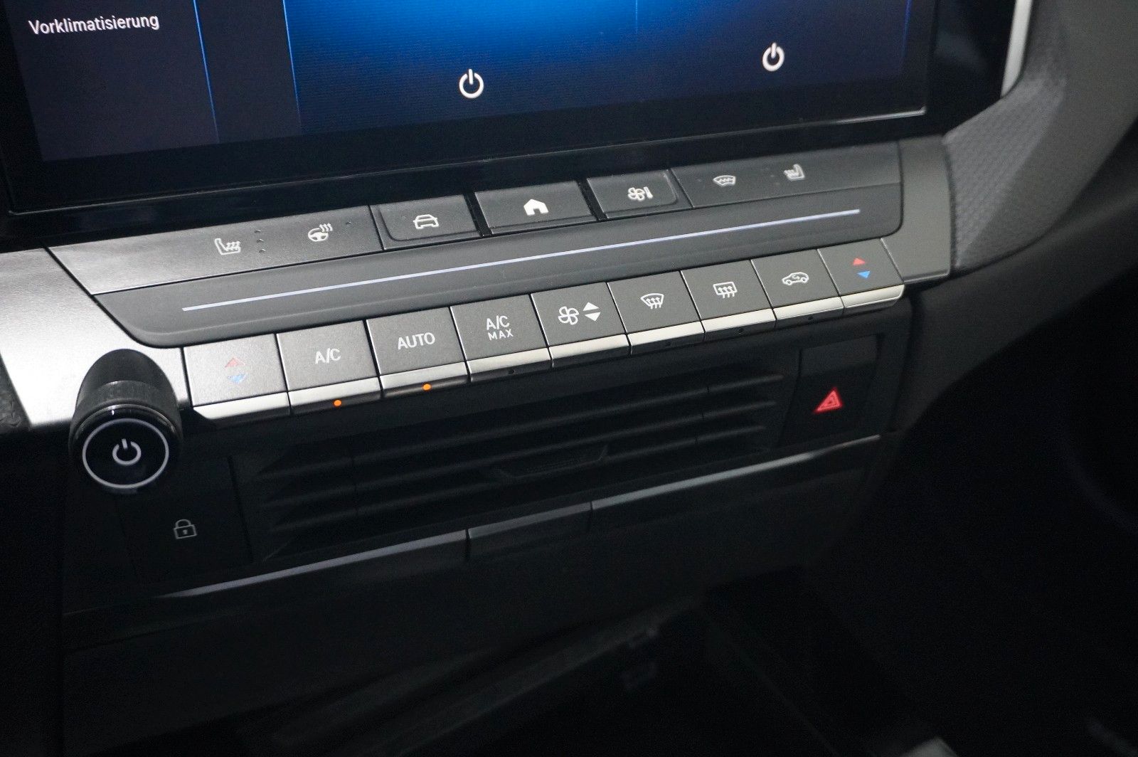 Fahrzeugabbildung Opel Astra L Lim. 1.6 HYBRID ELEGANCE NAVI/LED/SH/AHK