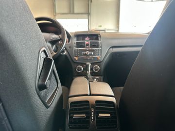 Mercedes-Benz C 200 *Tempo*Navi*Szhz*Pdc*