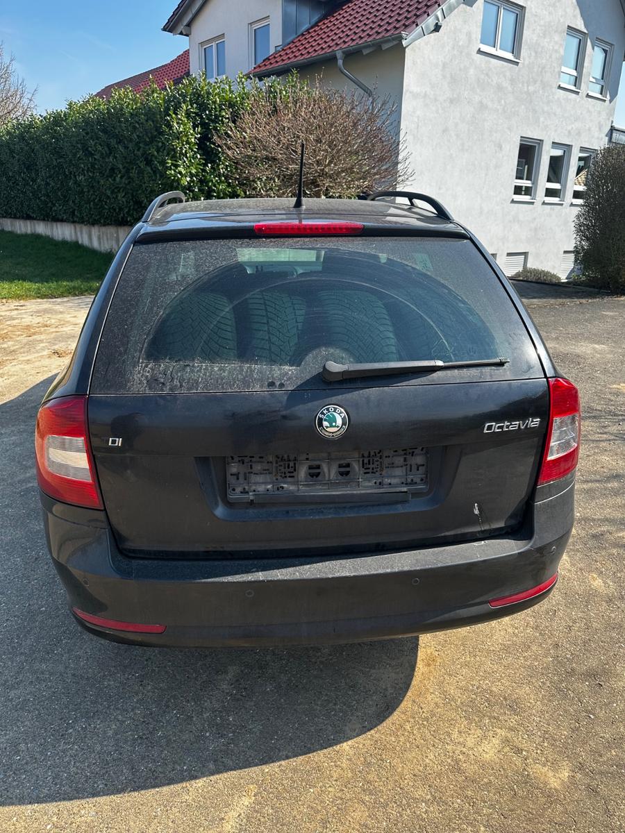 Skoda Octavia 2012 — photo 7