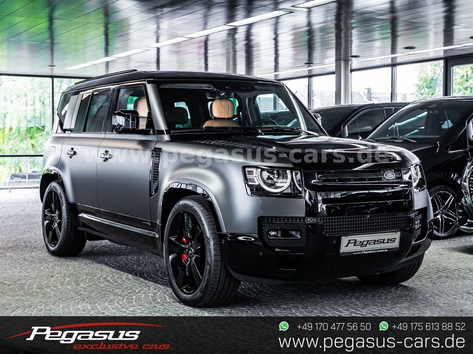 LAND ROVER Defender - 5