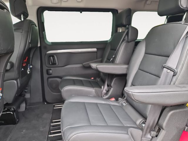 Proace 2,0-l-D-4D L1 6 Sitzer Autm. Verso Lounge