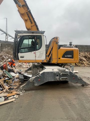 Liebherr LH24M