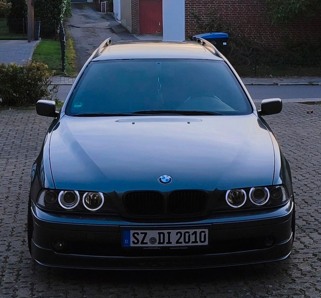 BMW 520