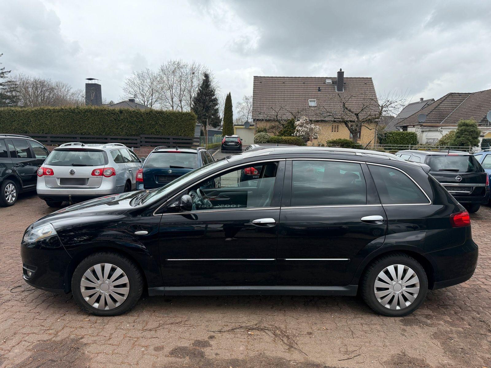 Fiat Croma 2009 — interior