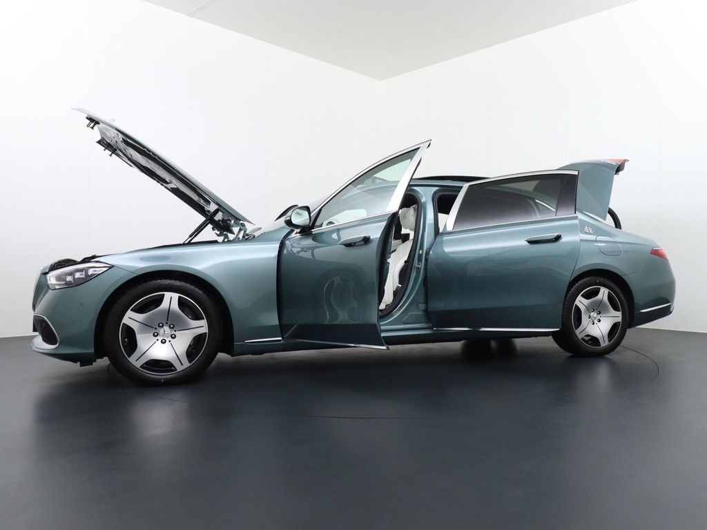 Mercedes-Benz S 580 e 4MATIC Maybach achteras besturing, Manuf