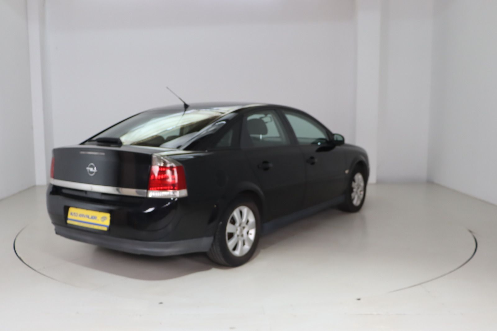 Fahrzeugabbildung Opel Vectra C 1.8 Edition * Gas * Klima * HU 05.2027