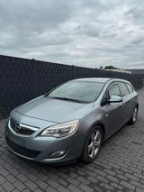 Opel Astra Sports Tourer ecoFLEX / Kombili... - Opel Astra: Sports Tourer Ecoflex