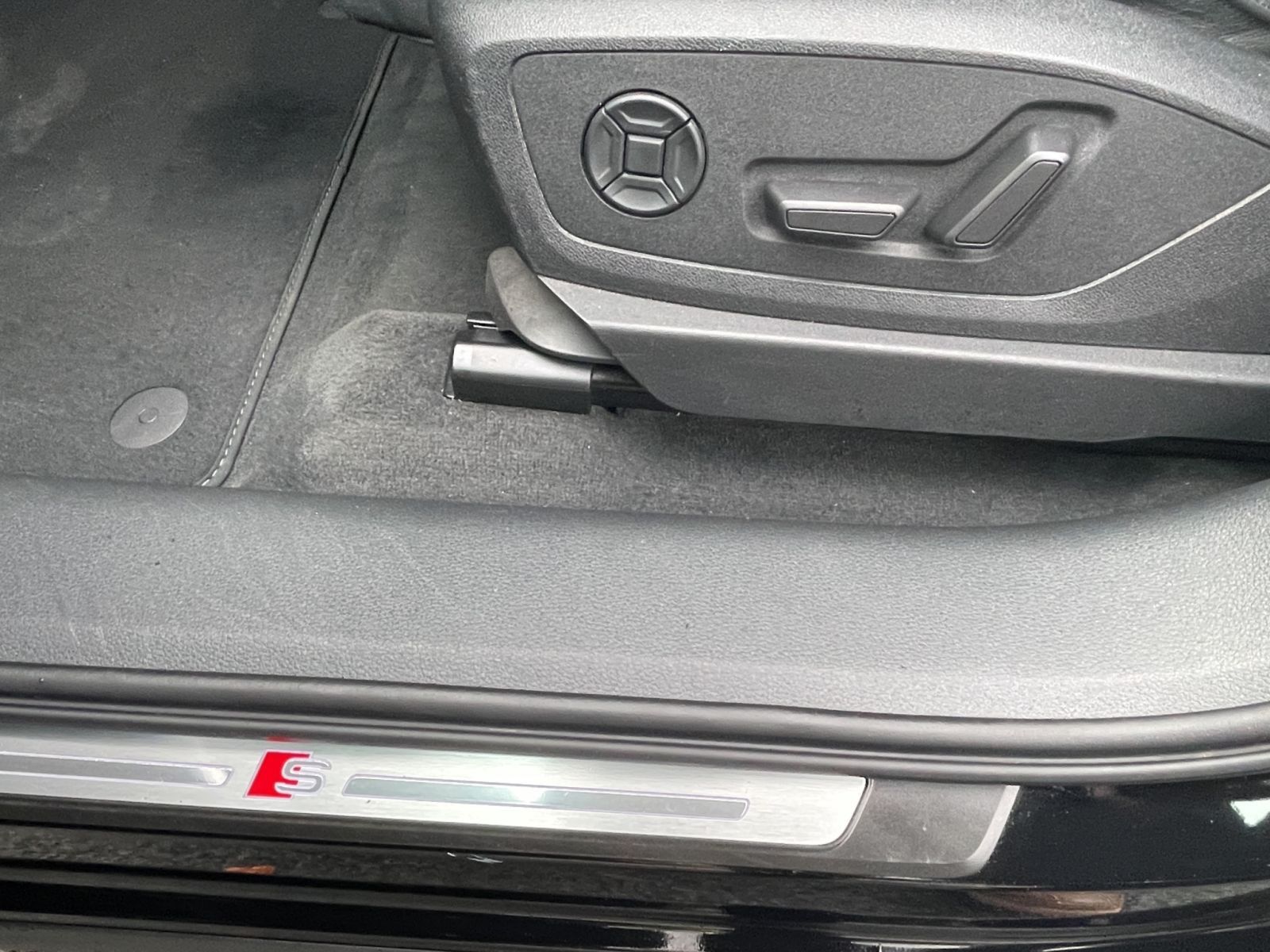 Audi e-tron - Bild 23