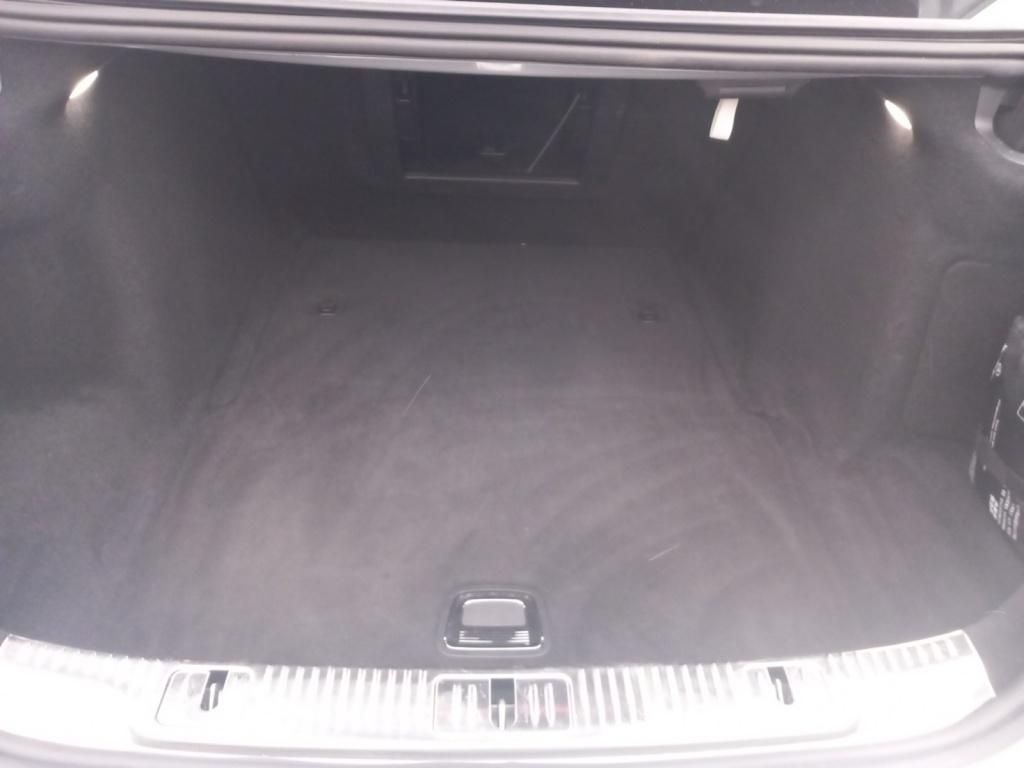 Fahrzeugabbildung Mercedes-Benz S 580 4MATIC Limousine lang AMG*Standh.*Nav**HUD