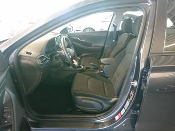 Fahrzeugabbildung Hyundai i30  1.0  T-GDI 48V-Hybrid Trend