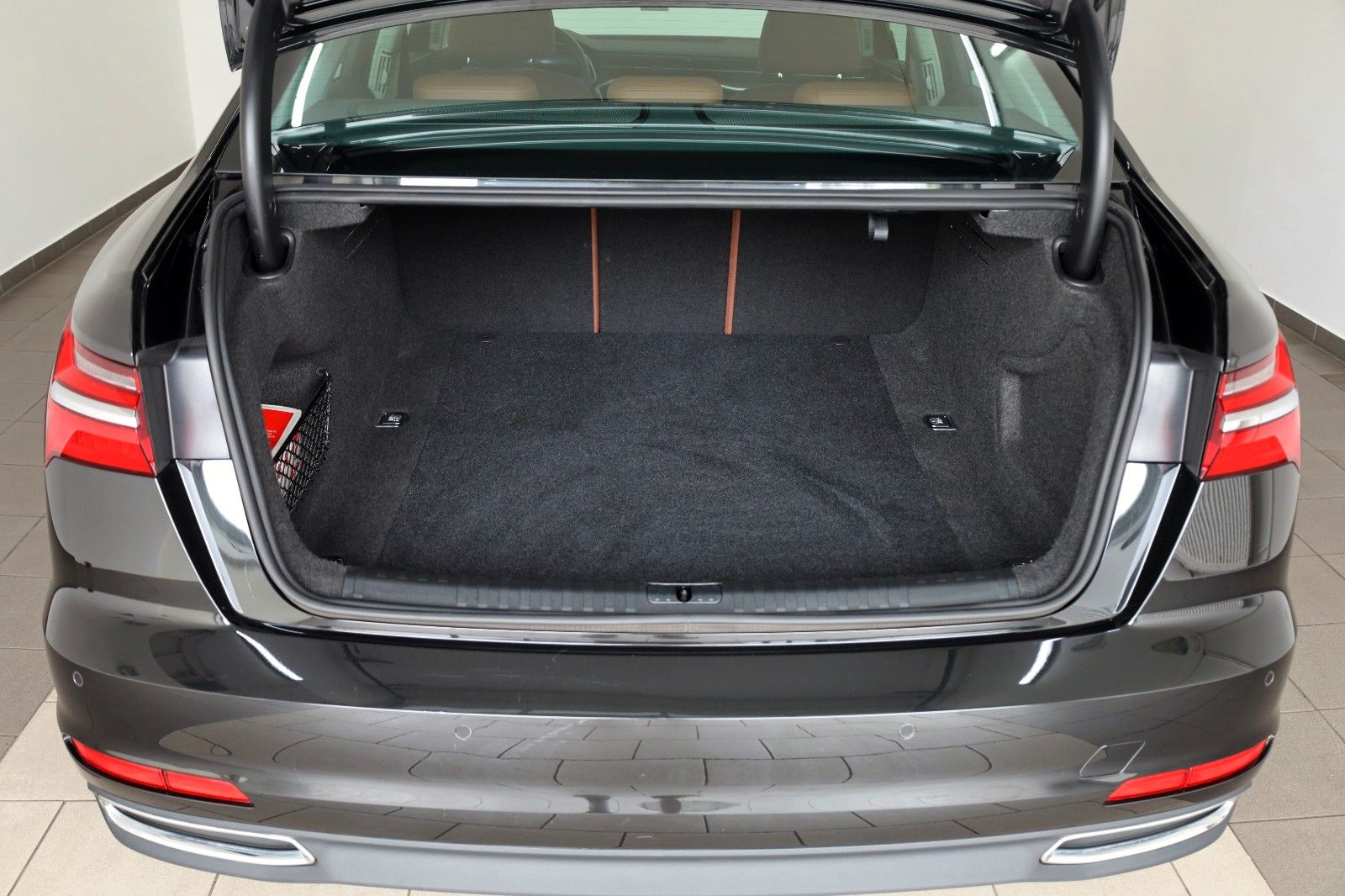 Fahrzeugabbildung Audi A6 Lim. 45 TDI quattro,Leder,Navi,LED,360Kamera