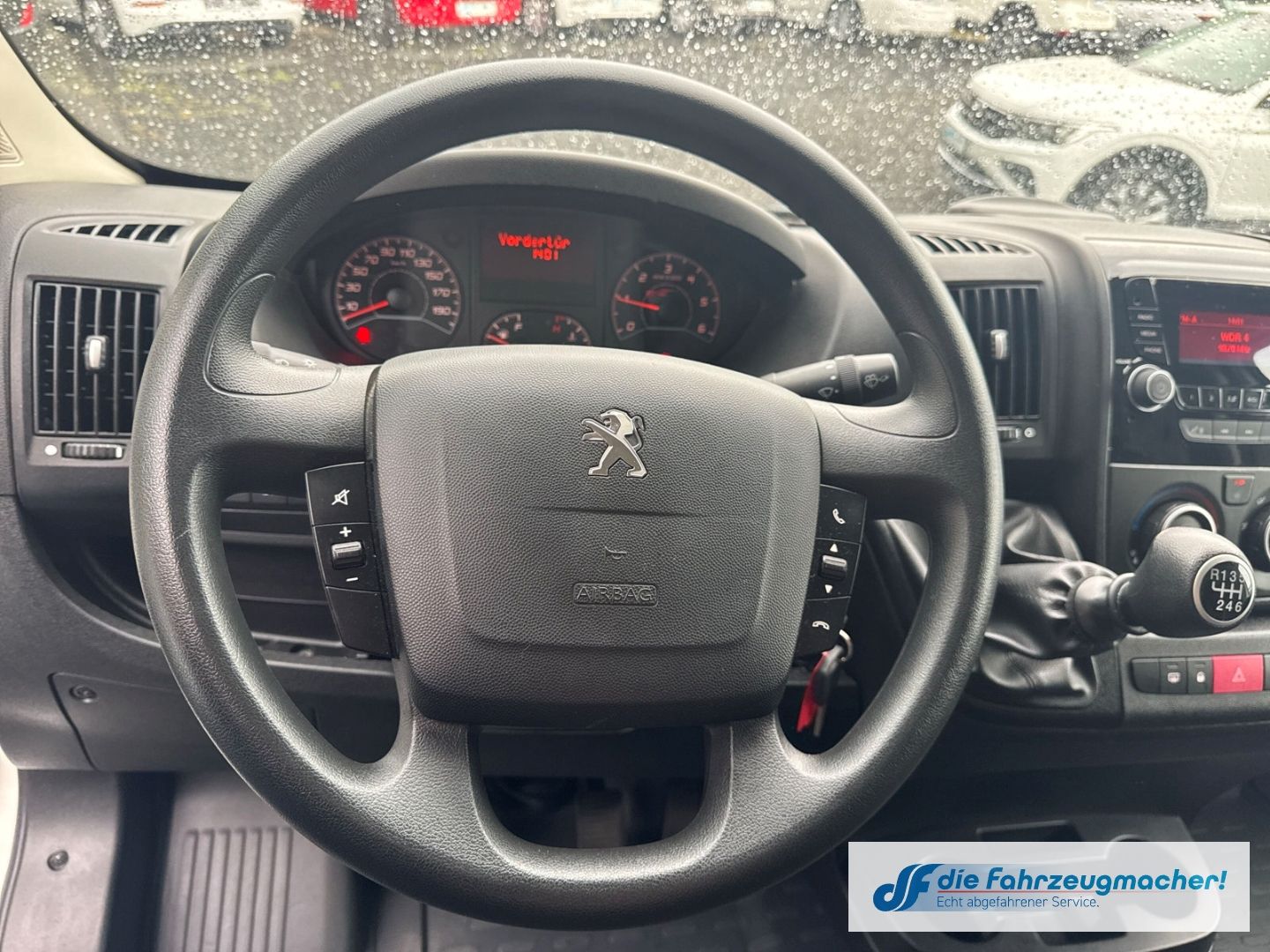 Fahrzeugabbildung Peugeot Boxer Kasten Hochraum 333 L2H2 Pro BlueHDi 140 S