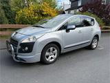 Peugeot 3008 Premium 155 THP Premium - Peugeot 3008 Premium mit Benzin-Antrieb