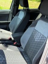 Volkswagen Taigo 1.5 TSI OPF DSG R-Line - VW Taigo von privat
