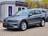Volkswagen Tiguan 2.0 TDI DSG Highline AHK LED NAVI 3 ZONEN - Behindertengerechte Volkswagen Tiguan