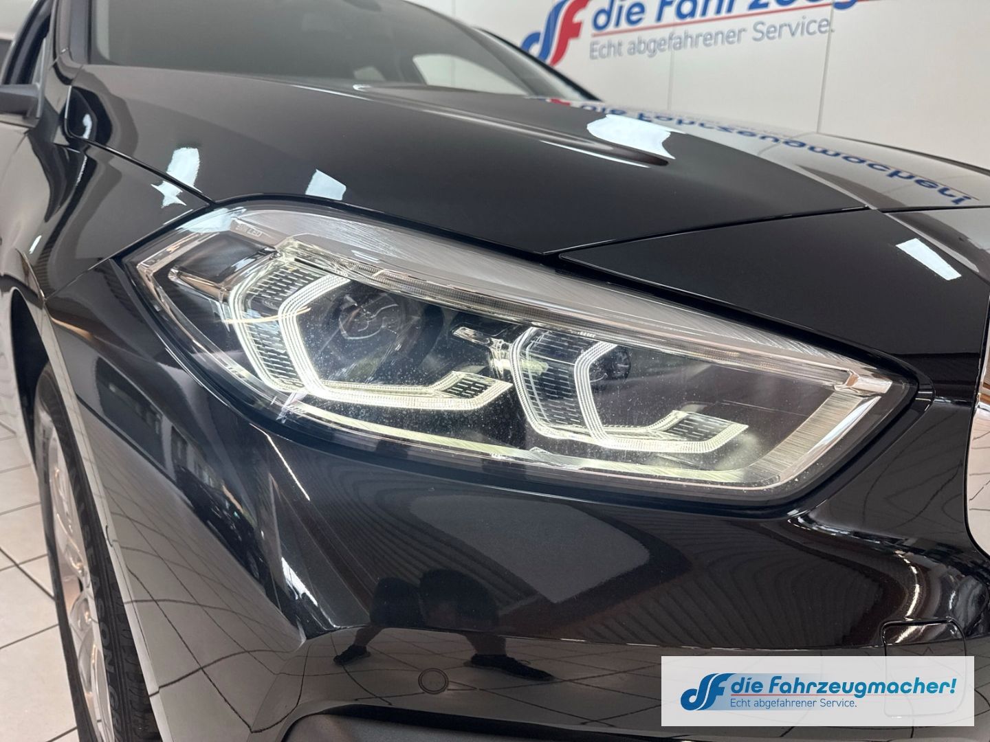 Fahrzeugabbildung BMW 118 d Advantage Navi Digitales Cockpit LED Sperr