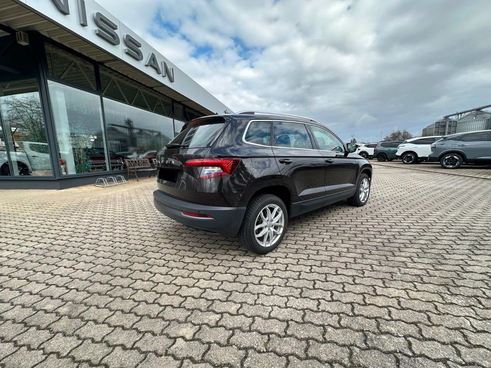 Fahrzeugabbildung SKODA Karoq Clever