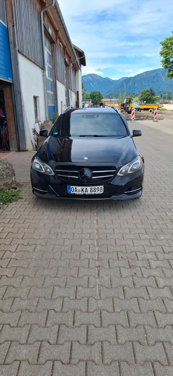 MERCEDES-BENZ E 350 BlueTEC T -