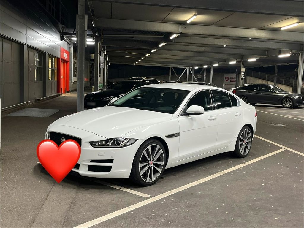 Image of Jaguar XE